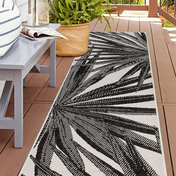 World Rug Gallery Tropical Leaves Nature Inspired Indoor/Outdoor Runner Rug 2' x 7' Black 4030BLACK2X7 - main